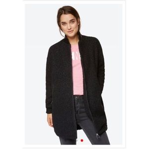Bench Easy Coat